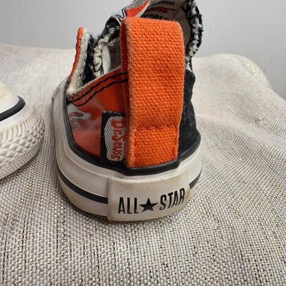 Kids Converse ALL STAR Dr Seuss Horton Hears Who Black Orange Sneakers Size  2